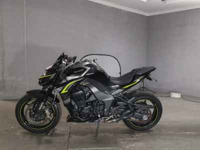 Kawasaki Z1000R 2017