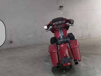 Harley-Davidson Street Glide FLHXSE1800 2016
