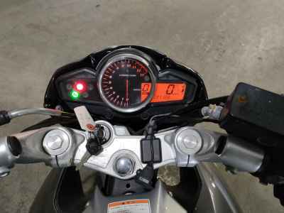 Suzuki GSR250