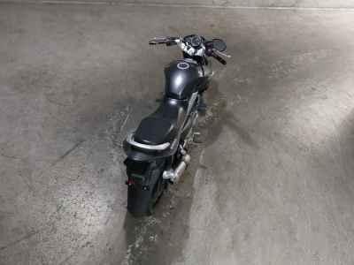 Suzuki GSR250