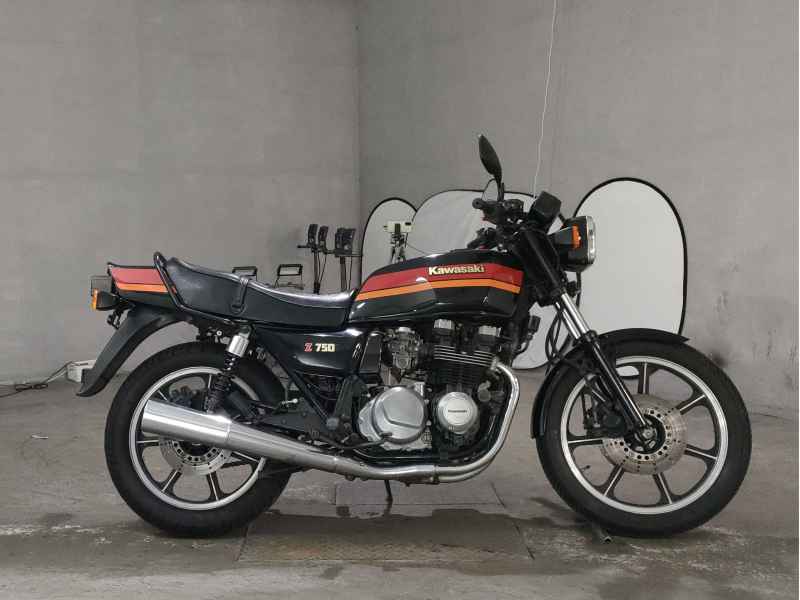 Kawasaki GPZ750