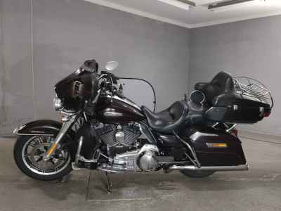 Harley-Davidson Electra Glide FLHTCU1690 2013