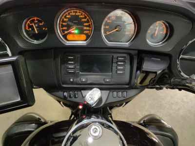 Harley-Davidson Electra Glide FLHTCU1690 2013