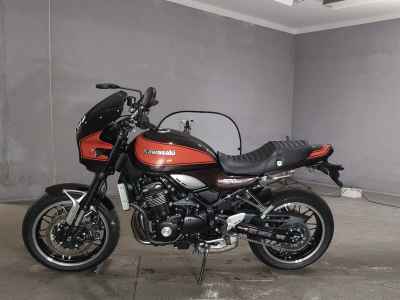 Kawasaki Z900RS 2017