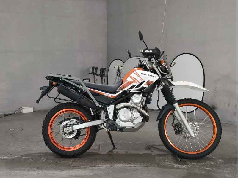 Yamaha XT250 Serow 2018