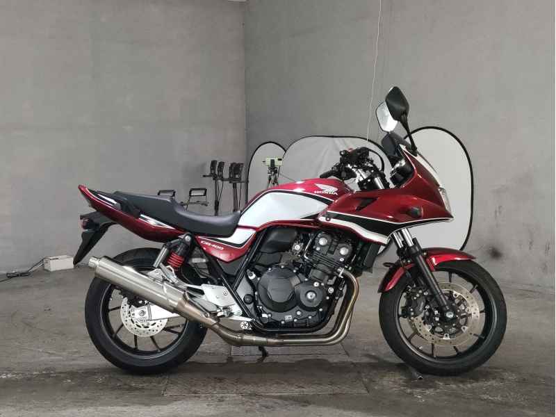 Honda CB400SFV 2022