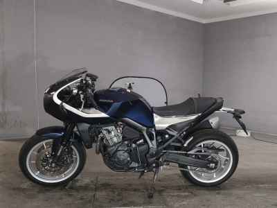 Honda Hawk 11 2023