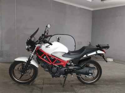 Honda VTR250 2015