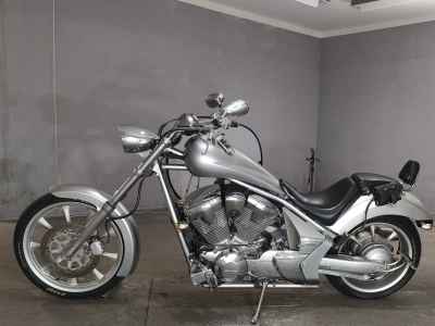 Honda VT1300CX Fury 2011