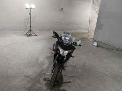 Honda CBR250R 2011