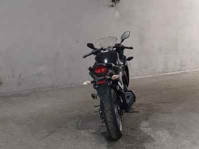 Honda CBR250R 2011