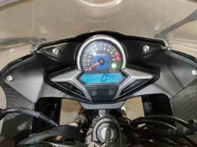 Honda CBR250R 2011