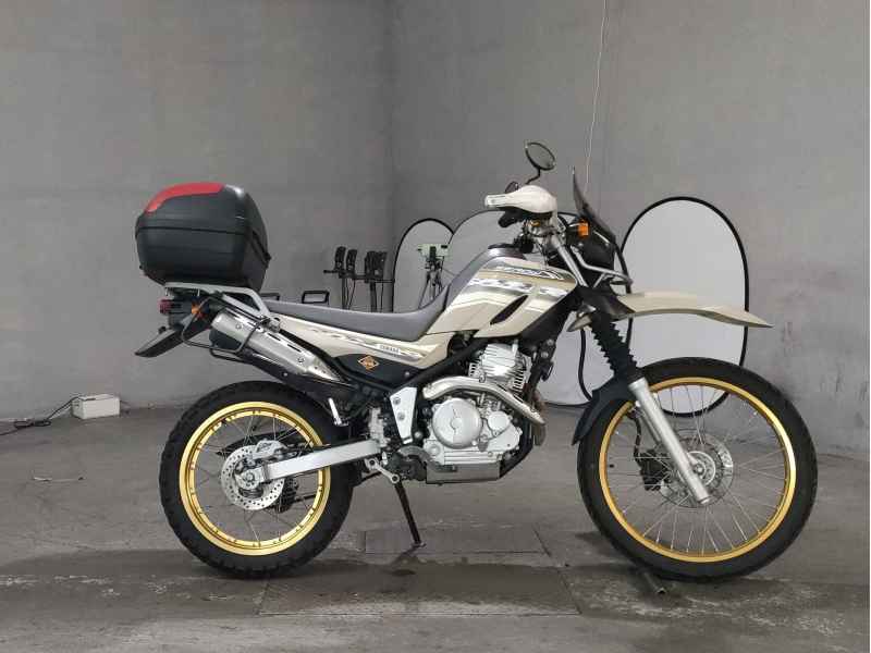 Yamaha XT250 Serow 2014