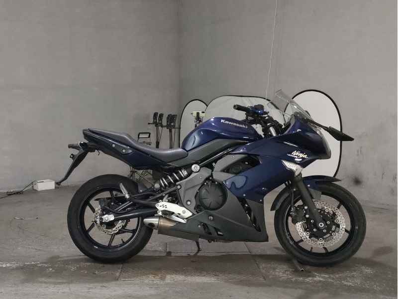 Kawasaki Ninja 400R 2012