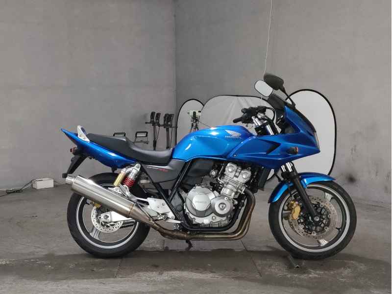 Honda CB400SFV 2009