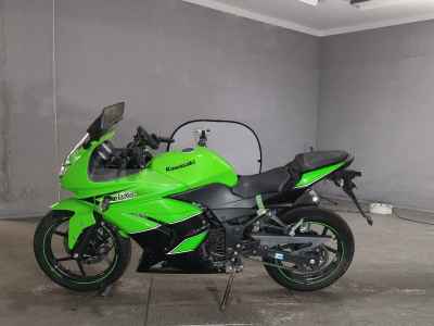 Kawasaki Ninja 250R 2011