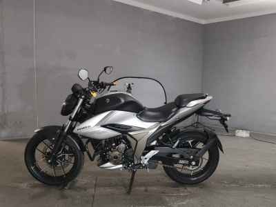 Suzuki Gixxer 250SF
