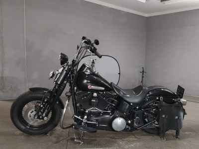 Harley-Davidson CROSS BONES FLSTSB1580 2011