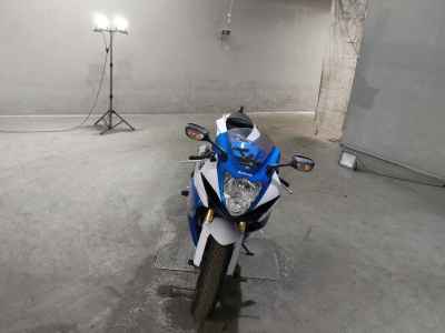 Suzuki GSX-R750 2015
