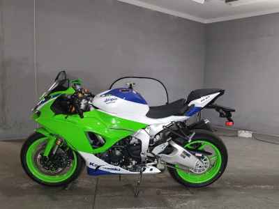 Kawasaki Ninja ZX-6R 2024