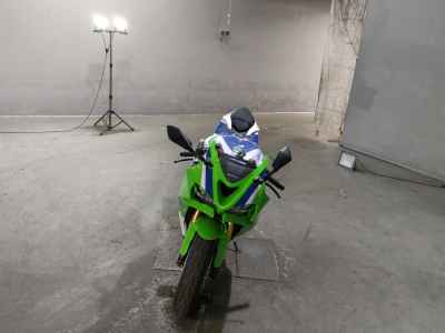 Kawasaki Ninja ZX-6R 2024
