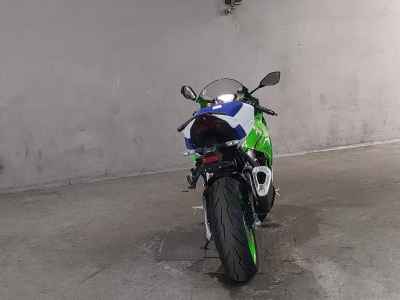 Kawasaki Ninja ZX-6R 2024