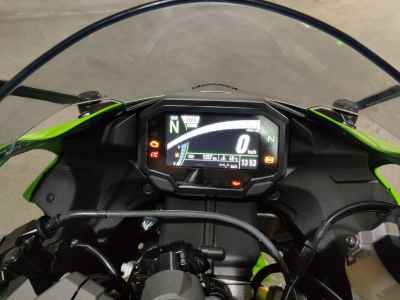 Kawasaki Ninja ZX-6R 2024