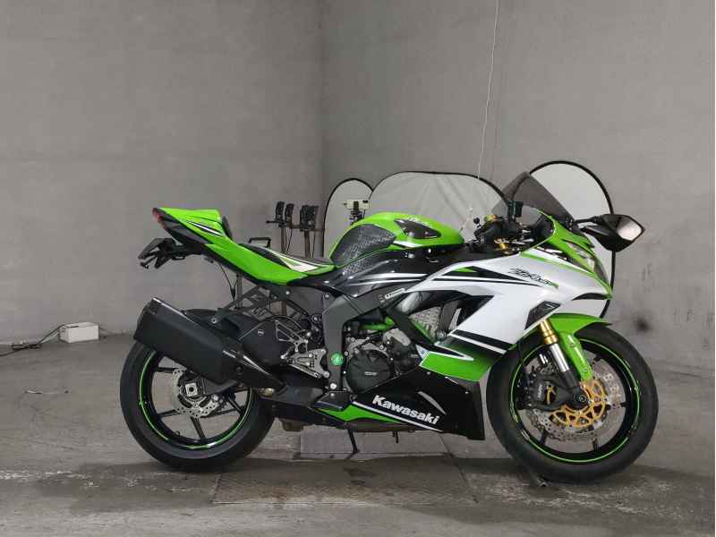 Kawasaki Ninja ZX-6R 2015