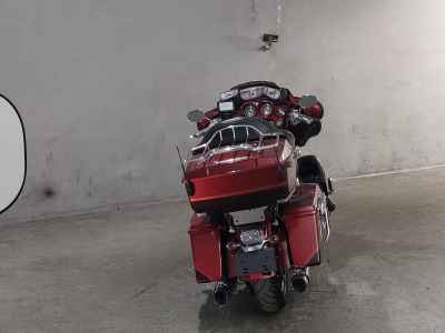 Harley-Davidson Electra Glide FLHTCU1580 CVO 2009