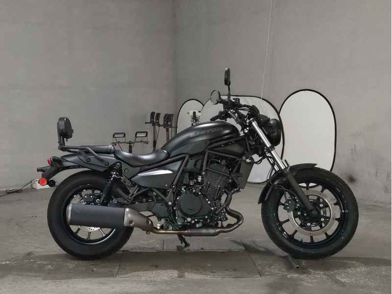 Kawasaki Eliminator 400 2024