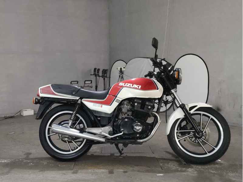 Suzuki GSX400E