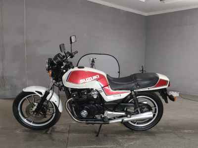 Suzuki GSX400E