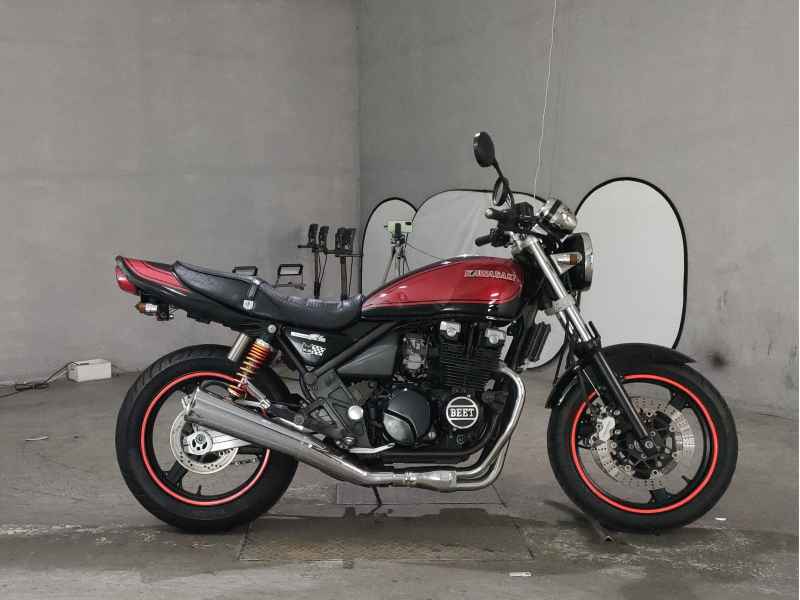 Kawasaki Zephyr 400 2009