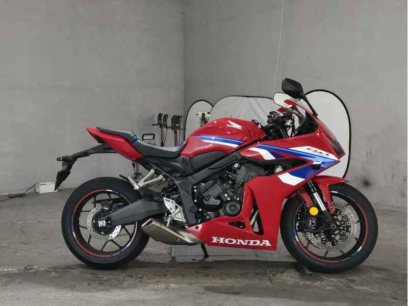 Honda CBR650R 2024