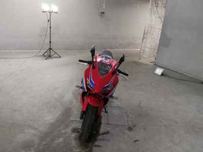 Honda CBR650R 2024