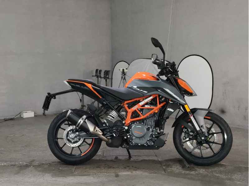 KTM 390 Duke 2023