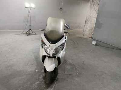 Suzuki Skywave 250