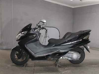 Suzuki Skywave 250