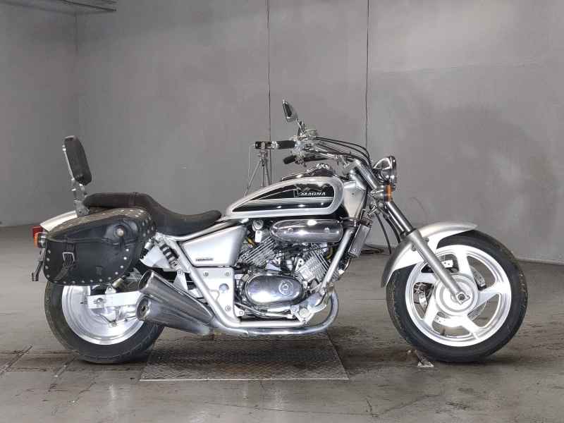 Honda Magna 250