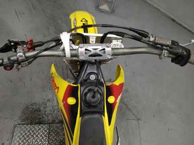 Suzuki RMZ250 2005