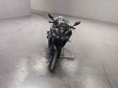 Yamaha YZF-R25