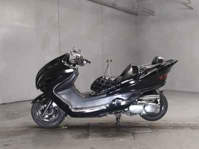 Yamaha Majesty 250C