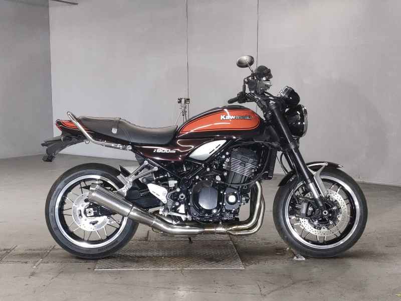 Kawasaki Z900RS 2018
