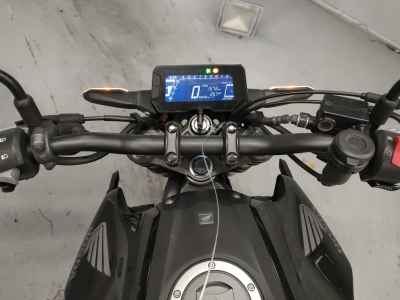 Honda CB250R 2019