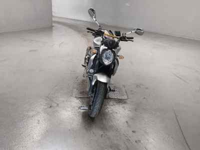 Suzuki Gladius SFV400 2011