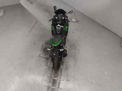 Kawasaki Ninja 400 2023