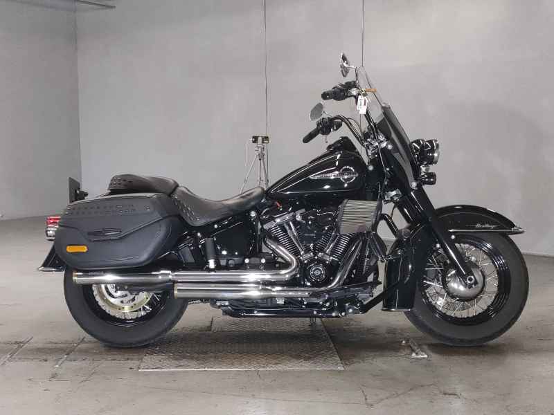 Harley-Davidson Heritage FLHCS1870 2018