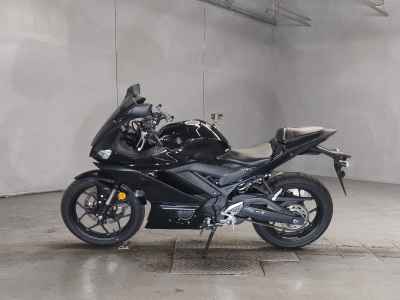 Yamaha YZF-R25