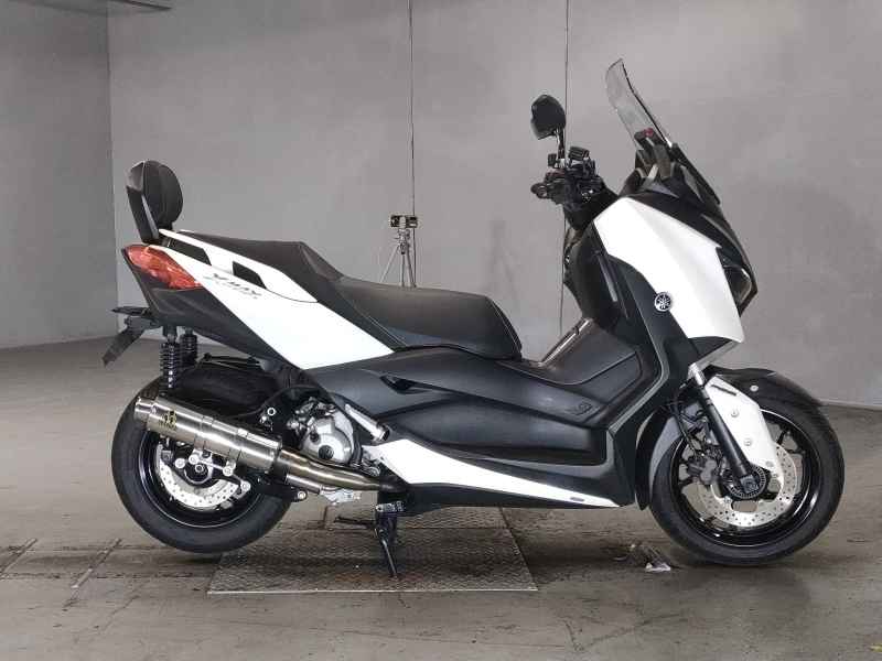 Yamaha XMAX 250