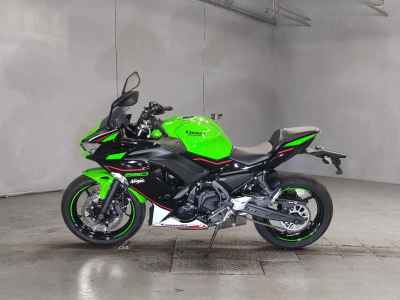 Kawasaki Ninja 650 2021